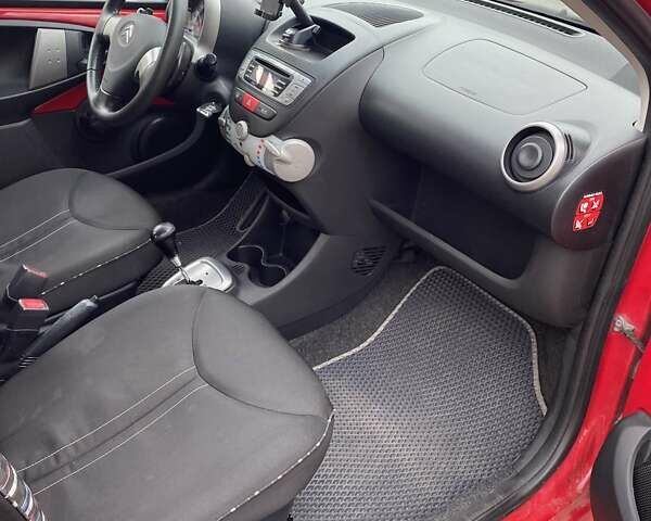 Сітроен С1 2012 у Києві на Automoto.ua Червоний Сітроен С1, об'ємом двигуна 1 л та пробігом 111 тис. км за 4700 $, фото 17 на Automoto.ua