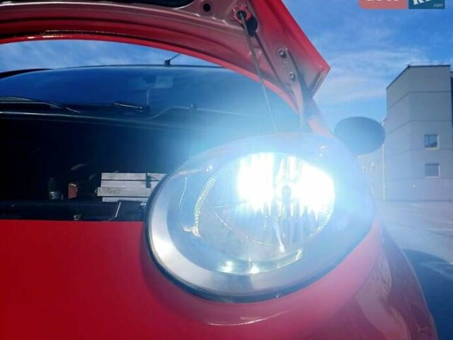 Красный Ситроен С1, объемом двигателя 1 л и пробегом 111 тыс. км за 6350 $, фото 30 на Automoto.ua