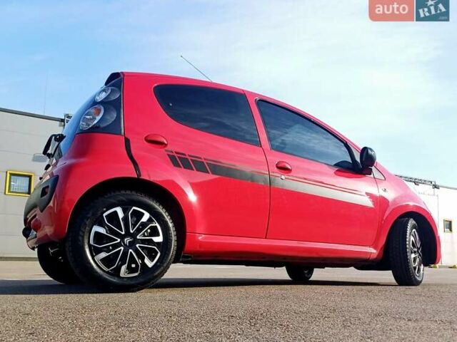 Красный Ситроен С1, объемом двигателя 1 л и пробегом 111 тыс. км за 6350 $, фото 7 на Automoto.ua