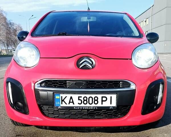 Красный Ситроен С1, объемом двигателя 1 л и пробегом 111 тыс. км за 6350 $, фото 26 на Automoto.ua