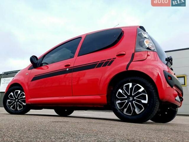 Красный Ситроен С1, объемом двигателя 1 л и пробегом 111 тыс. км за 6350 $, фото 11 на Automoto.ua