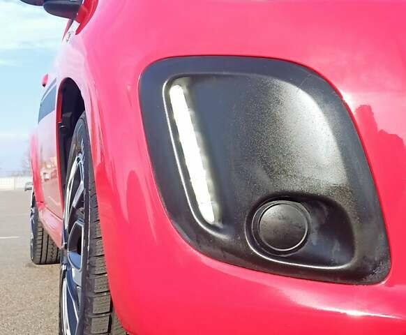 Красный Ситроен С1, объемом двигателя 1 л и пробегом 111 тыс. км за 6350 $, фото 28 на Automoto.ua