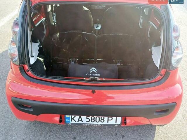 Красный Ситроен С1, объемом двигателя 1 л и пробегом 111 тыс. км за 6350 $, фото 21 на Automoto.ua