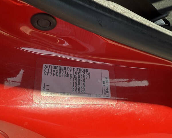Червоний Сітроен С1, об'ємом двигуна 0.9 л та пробігом 180 тис. км за 4500 $, фото 22 на Automoto.ua