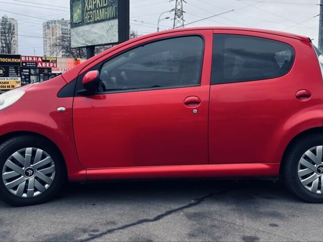 Красный Ситроен С1, объемом двигателя 1 л и пробегом 109 тыс. км за 6350 $, фото 2 на Automoto.ua