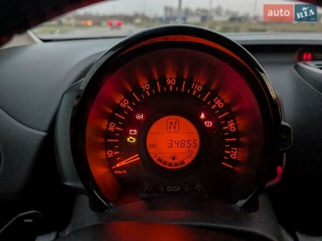 Красный Ситроен С1, объемом двигателя 1 л и пробегом 34 тыс. км за 7300 $, фото 15 на Automoto.ua