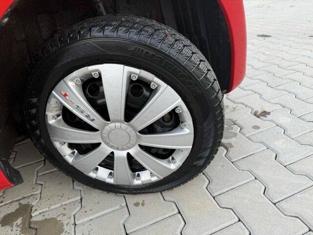 Червоний Сітроен С1, об'ємом двигуна 1 л та пробігом 175 тис. км за 4700 $, фото 5 на Automoto.ua