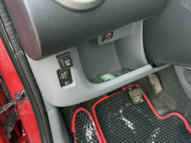 Червоний Сітроен С1, об'ємом двигуна 1 л та пробігом 175 тис. км за 4700 $, фото 14 на Automoto.ua