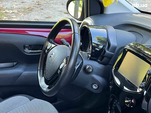 Красный Ситроен С1, объемом двигателя 1 л и пробегом 26 тыс. км за 11990 $, фото 22 на Automoto.ua