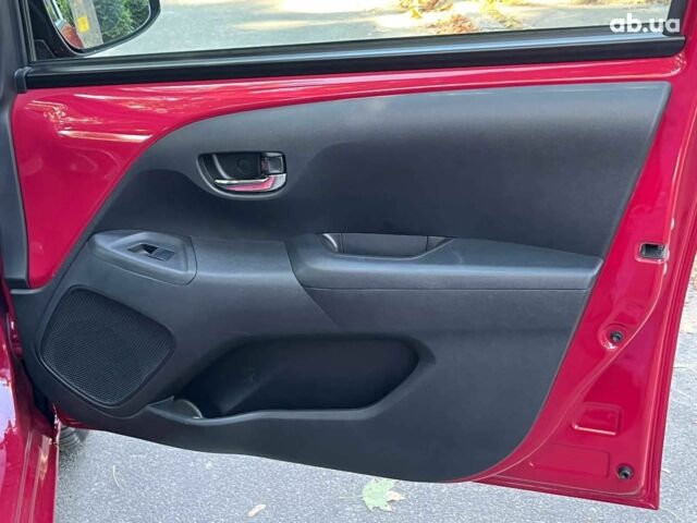 Красный Ситроен С1, объемом двигателя 1 л и пробегом 26 тыс. км за 11990 $, фото 23 на Automoto.ua