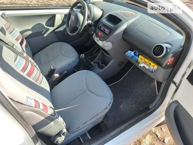 Ситроен С1, объемом двигателя 1 л и пробегом 149 тыс. км за 5100 $, фото 7 на Automoto.ua