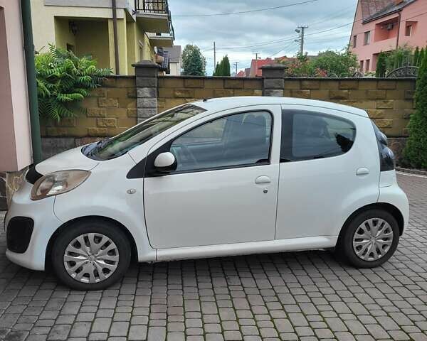 Ситроен С1, объемом двигателя 1 л и пробегом 81 тыс. км за 6000 $, фото 2 на Automoto.ua
