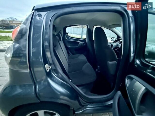 Сірий Сітроен С1, об'ємом двигуна 1 л та пробігом 189 тис. км за 3999 $, фото 45 на Automoto.ua