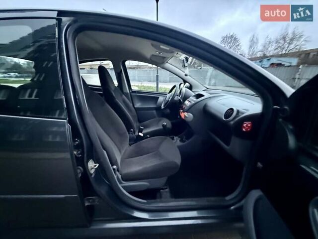 Сірий Сітроен С1, об'ємом двигуна 1 л та пробігом 189 тис. км за 3999 $, фото 36 на Automoto.ua