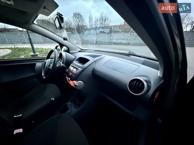 Сірий Сітроен С1, об'ємом двигуна 1 л та пробігом 189 тис. км за 3999 $, фото 41 на Automoto.ua