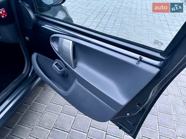 Сірий Сітроен С1, об'ємом двигуна 1 л та пробігом 189 тис. км за 3999 $, фото 33 на Automoto.ua