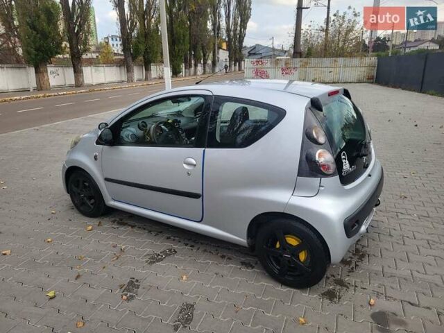 Серый Ситроен С1, объемом двигателя 1 л и пробегом 192 тыс. км за 4200 $, фото 12 на Automoto.ua