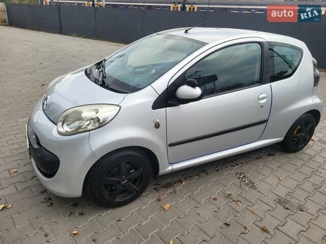 Серый Ситроен С1, объемом двигателя 1 л и пробегом 192 тыс. км за 4200 $, фото 8 на Automoto.ua