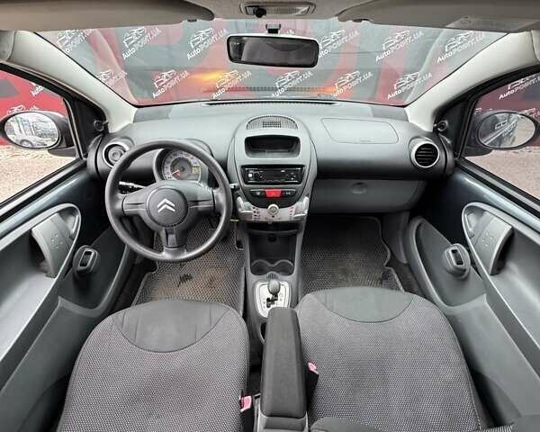 Серый Ситроен С1, объемом двигателя 1 л и пробегом 200 тыс. км за 4300 $, фото 13 на Automoto.ua