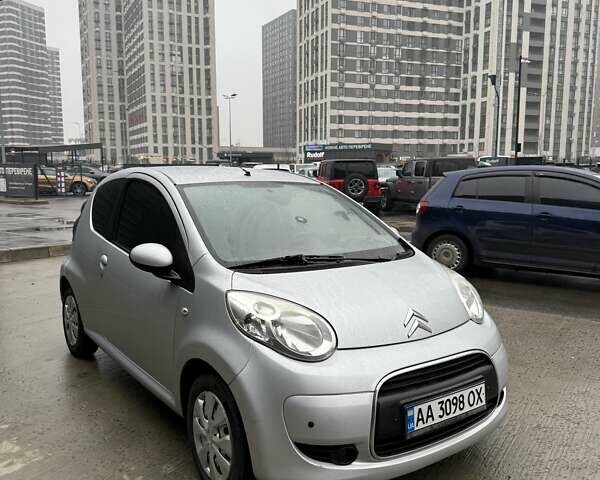 Сірий Сітроен С1, об'ємом двигуна 1 л та пробігом 137 тис. км за 4900 $, фото 4 на Automoto.ua