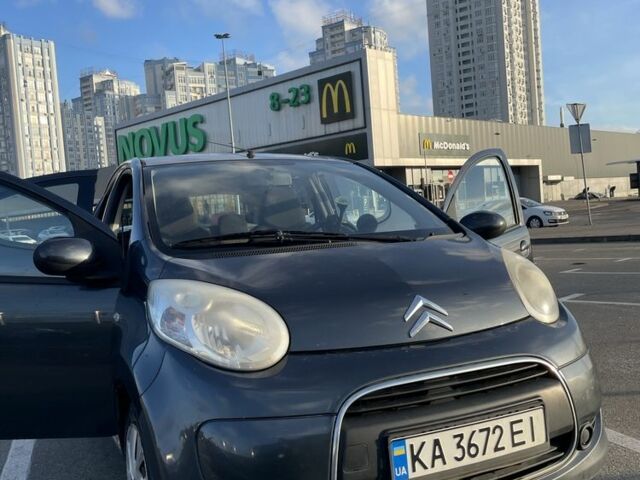 Серый Ситроен С1, объемом двигателя 1 л и пробегом 130 тыс. км за 6500 $, фото 16 на Automoto.ua