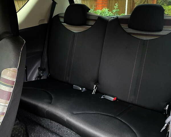 Сірий Сітроен С1, об'ємом двигуна 1 л та пробігом 137 тис. км за 5200 $, фото 10 на Automoto.ua