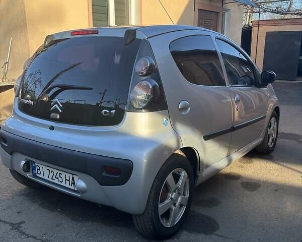 Серый Ситроен С1, объемом двигателя 1 л и пробегом 154 тыс. км за 5100 $, фото 3 на Automoto.ua