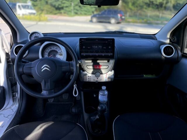 Серый Ситроен С1, объемом двигателя 1 л и пробегом 166 тыс. км за 4399 $, фото 12 на Automoto.ua