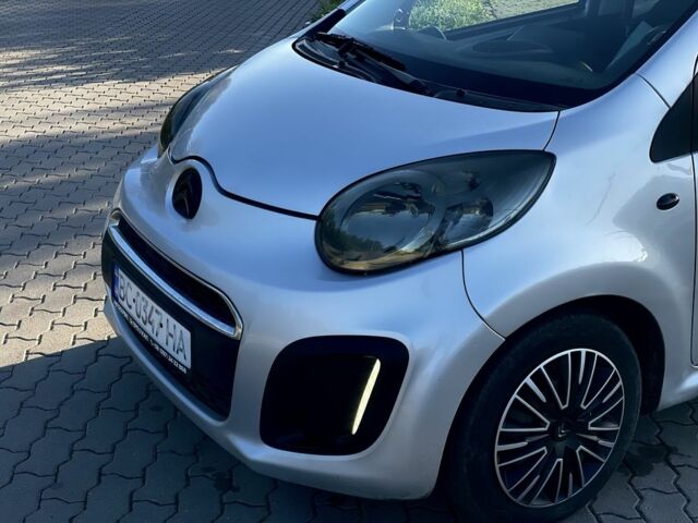 Серый Ситроен С1, объемом двигателя 1 л и пробегом 166 тыс. км за 4399 $, фото 10 на Automoto.ua