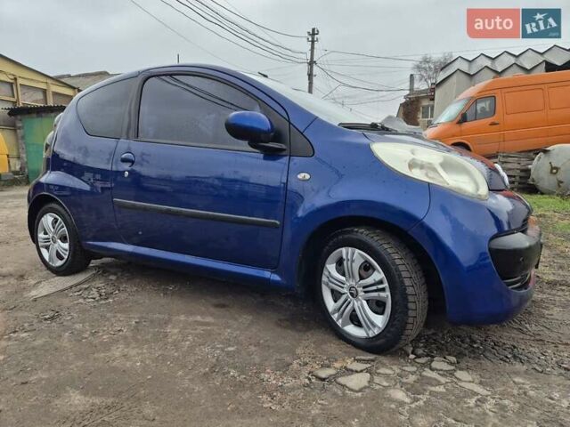 Синий Ситроен С1, объемом двигателя 1 л и пробегом 177 тыс. км за 4450 $, фото 3 на Automoto.ua