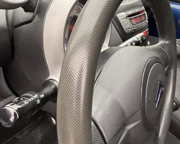 Синий Ситроен С1, объемом двигателя 1 л и пробегом 176 тыс. км за 3800 $, фото 21 на Automoto.ua