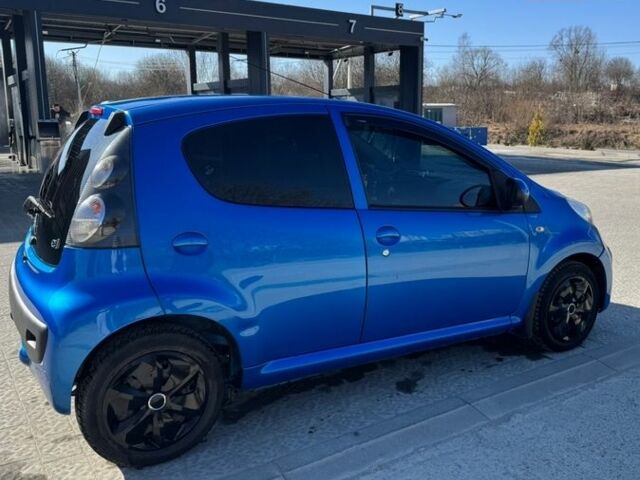 Синий Ситроен С1, объемом двигателя 1 л и пробегом 133 тыс. км за 5700 $, фото 5 на Automoto.ua