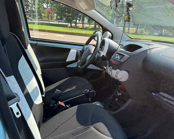 Ситроен С1 2013 в Киеве на Automoto.ua Синий Ситроен С1, объемом двигателя 1 л и пробегом 103 тыс. км за 5700 $, фото 12 на Automoto.ua