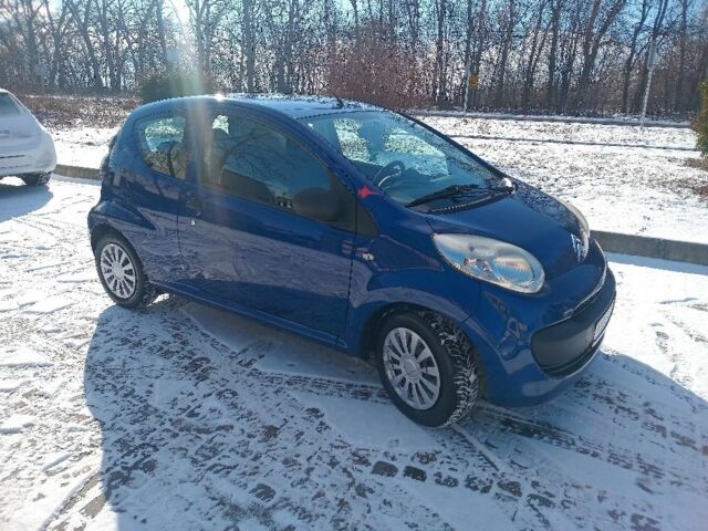 Синий Ситроен С1, объемом двигателя 1 л и пробегом 170 тыс. км за 3000 $, фото 4 на Automoto.ua