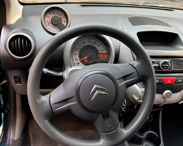 Зеленый Ситроен С1, объемом двигателя 1 л и пробегом 173 тыс. км за 3900 $, фото 12 на Automoto.ua