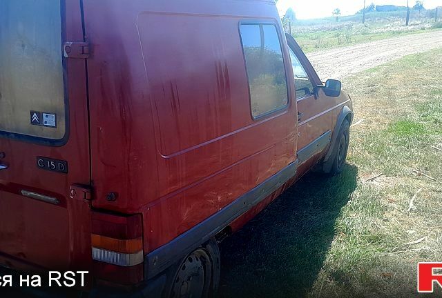 Красный Ситроен С15, объемом двигателя 1.9 л и пробегом 300 тыс. км за 900 $, фото 5 на Automoto.ua