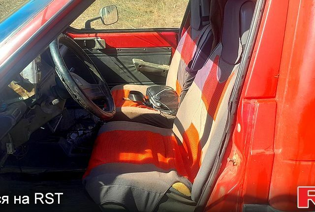 Красный Ситроен С15, объемом двигателя 1.9 л и пробегом 300 тыс. км за 900 $, фото 4 на Automoto.ua