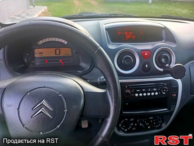Білий Сітроен С2, об'ємом двигуна 1.1 л та пробігом 137 тис. км за 2600 $, фото 7 на Automoto.ua
