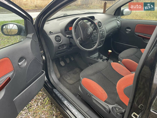 Чорний Сітроен С2, об'ємом двигуна 1.4 л та пробігом 161 тис. км за 2800 $, фото 11 на Automoto.ua