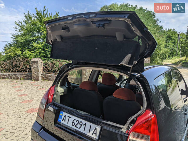 Чорний Сітроен С2, об'ємом двигуна 1.36 л та пробігом 266 тис. км за 3999 $, фото 18 на Automoto.ua