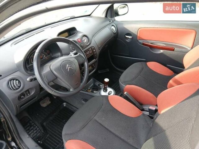 Чорний Сітроен С2, об'ємом двигуна 1.36 л та пробігом 165 тис. км за 3400 $, фото 3 на Automoto.ua