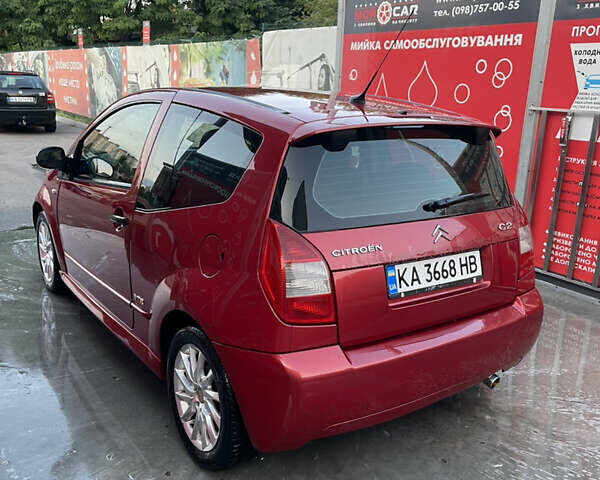 Червоний Сітроен С2, об'ємом двигуна 1.36 л та пробігом 193 тис. км за 3850 $, фото 1 на Automoto.ua