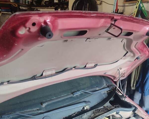 Красный Ситроен С2, объемом двигателя 1.6 л и пробегом 105 тыс. км за 2200 $, фото 6 на Automoto.ua