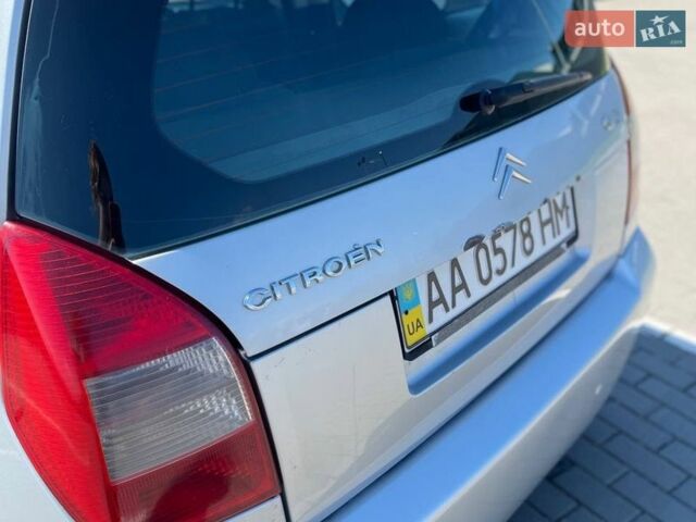 Серый Ситроен С2, объемом двигателя 1.36 л и пробегом 200 тыс. км за 3700 $, фото 2 на Automoto.ua