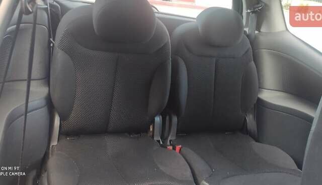 Зеленый Ситроен С2, объемом двигателя 1.36 л и пробегом 172 тыс. км за 3200 $, фото 5 на Automoto.ua