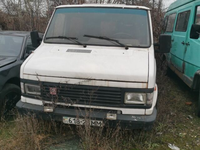 Білий Сітроен С25, об'ємом двигуна 2 л та пробігом 80 тис. км за 711 $, фото 10 на Automoto.ua