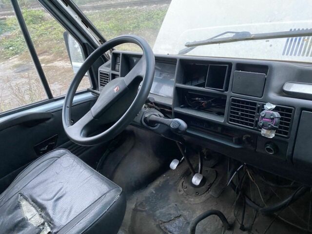 Білий Сітроен С25, об'ємом двигуна 2 л та пробігом 80 тис. км за 711 $, фото 1 на Automoto.ua