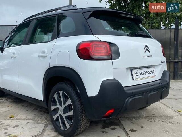 Белый Ситроен C3 Aircross, объемом двигателя 1.2 л и пробегом 87 тыс. км за 11990 $, фото 7 на Automoto.ua