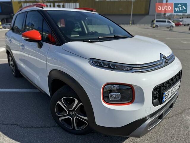 Білий Сітроен C3 Aircross, об'ємом двигуна 1.2 л та пробігом 63 тис. км за 13800 $, фото 2 на Automoto.ua