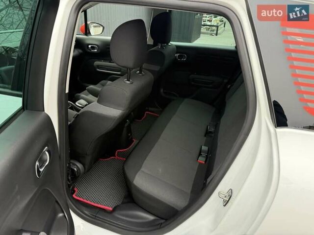 Белый Ситроен C3 Aircross, объемом двигателя 1.2 л и пробегом 68 тыс. км за 19800 $, фото 19 на Automoto.ua